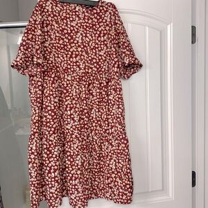 Women’s flowy dress